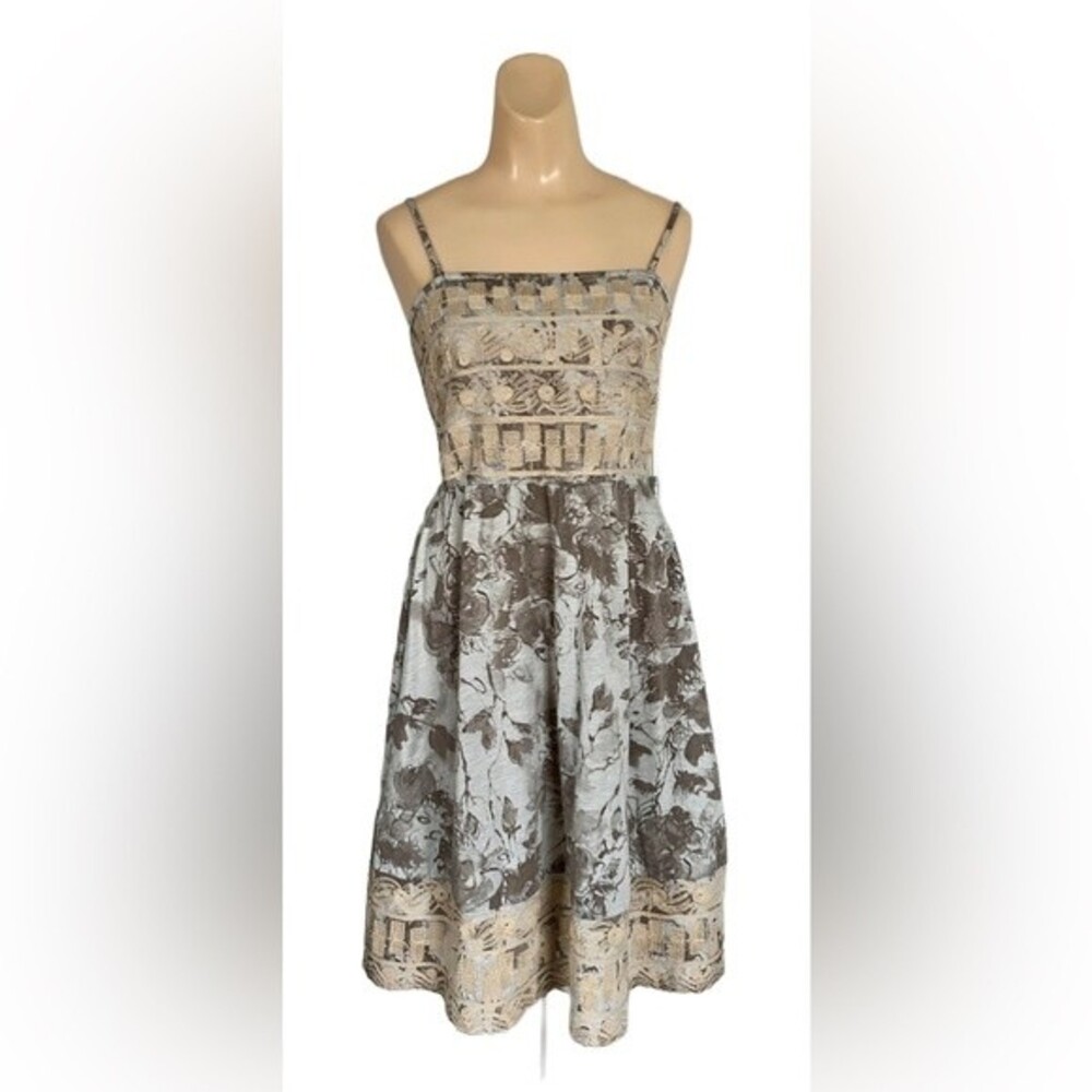 Hem & Thread Embroidered HalterAdjustable/Removable Spaghetti Straps Dress Sm